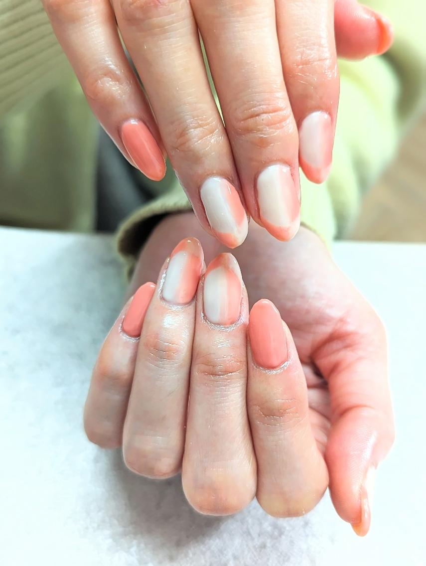 ネイル フレンチネイル オンブレフレンチ ハンドネイル 推しネイル | 　aycnailのネイルデザイン
