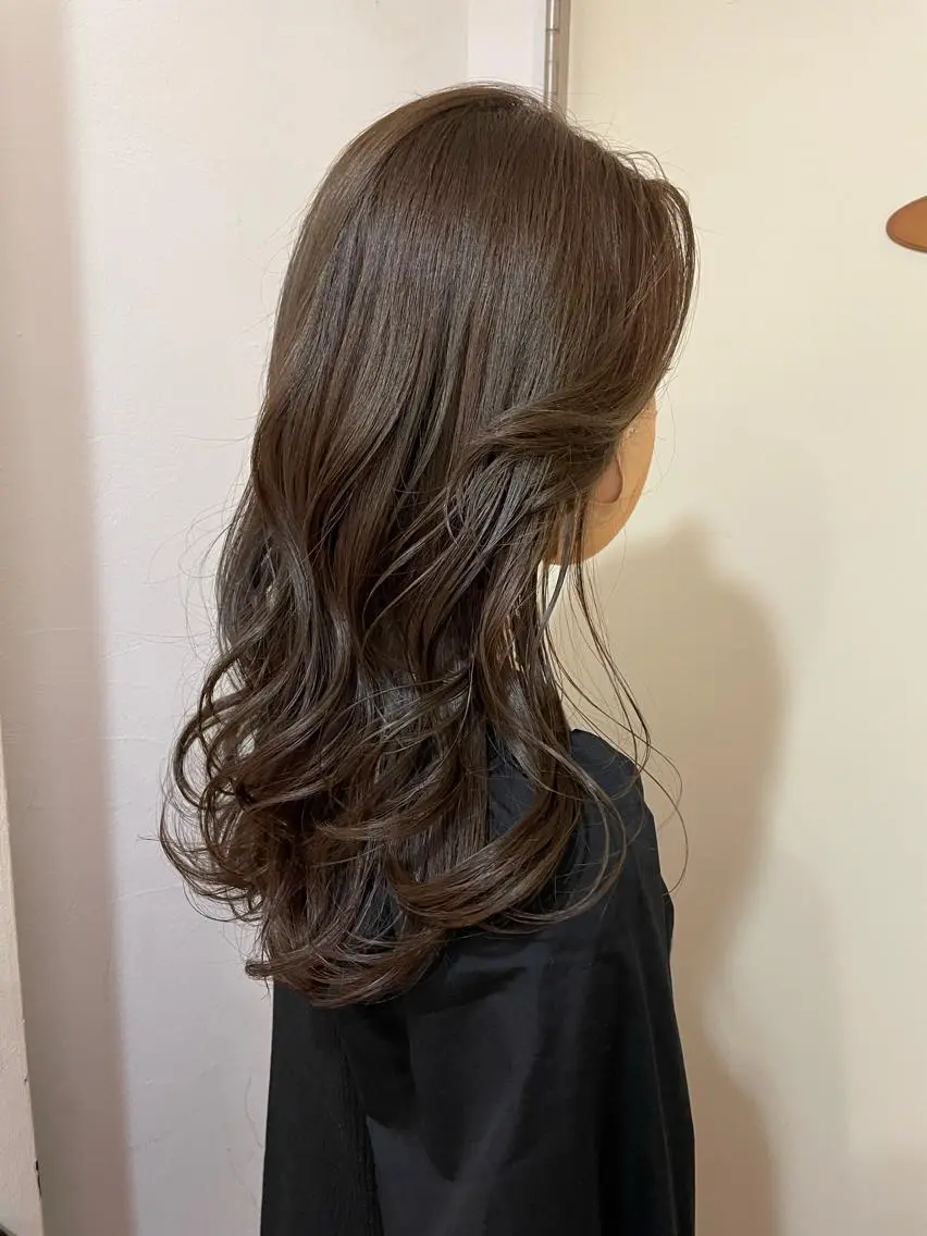 ロング カラー ベージュカラー 🦋透明感 艶カラー Rie🦋のヘアスタイル
