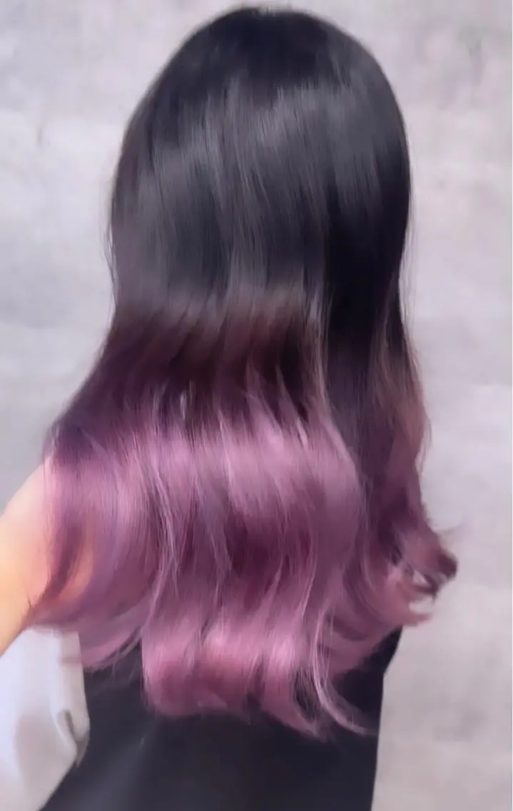 ロング パープルカラー 縮毛矯正 カット ヘアカラー トリートメント 🪄🫧ハイトーン/ 乙津茜🐰L'wisのヘアスタイル