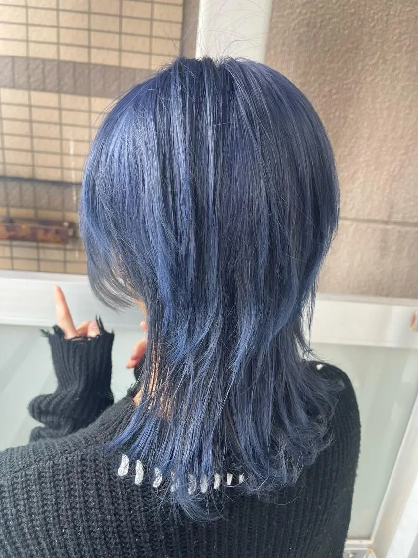 ミディアム カラー 岩谷/ブリーチ 🪽透明感カラーのヘアスタイル