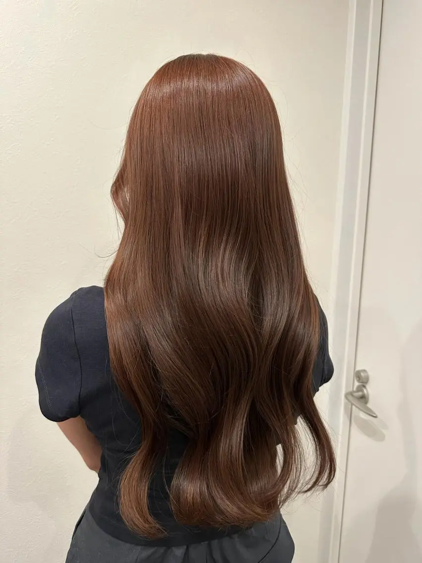 ロング カラー ブラウンカラー 透明感カラー 韓国風ヘア FOCUSJAPAN 烏丸のヘアスタイル
