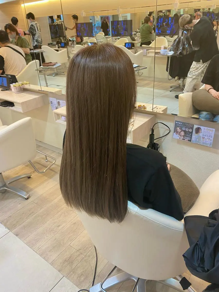 ロング カラー ベージュカラー ブリーチ カット ヘアカラー 💎髪質改善💎艶髪 💎ブリーチ💎津村のヘアスタイル