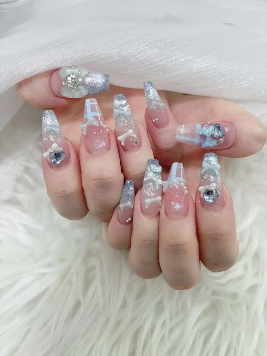 マツエク・マツパ 成人式 ワンホンマツエク ハンドネイル k.bi nailsalonのネイルデザイン