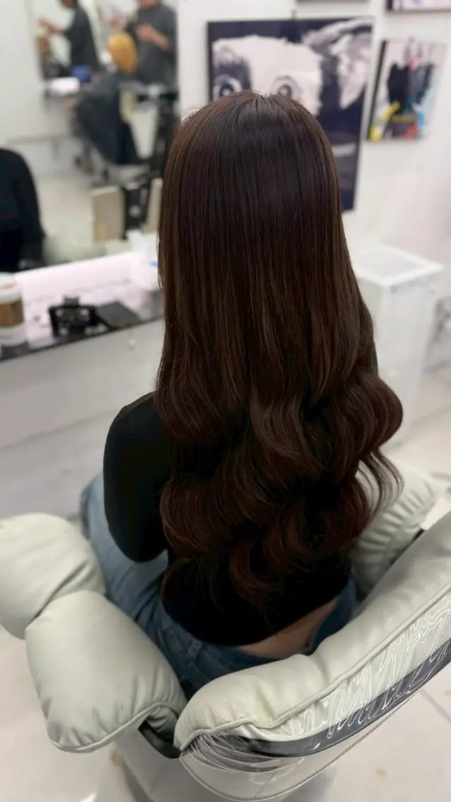 ロング カラー Rover 名古屋のヘアスタイル