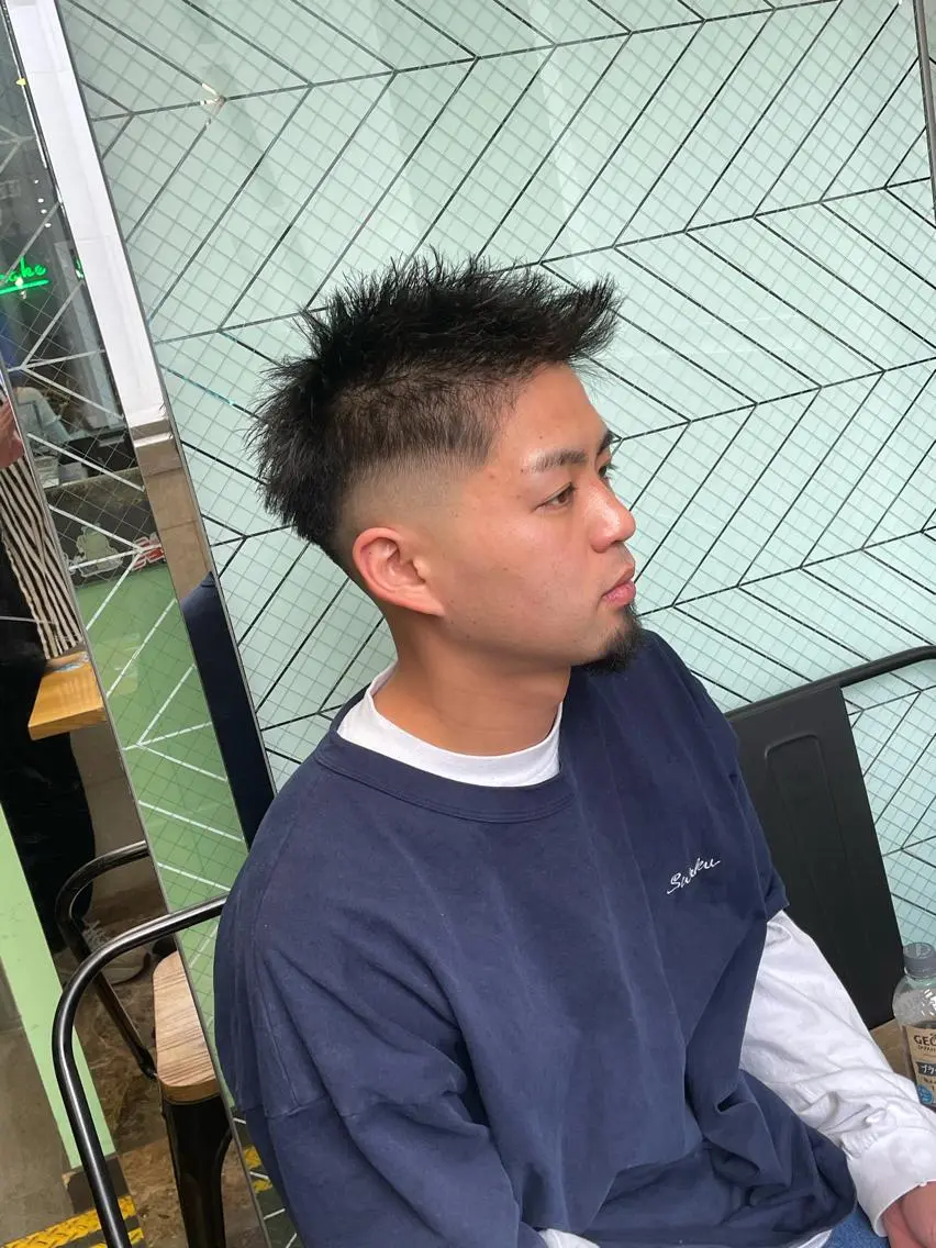 メンズ モヒカン カット 渋谷/フェード/ 國分 翔のヘアスタイル