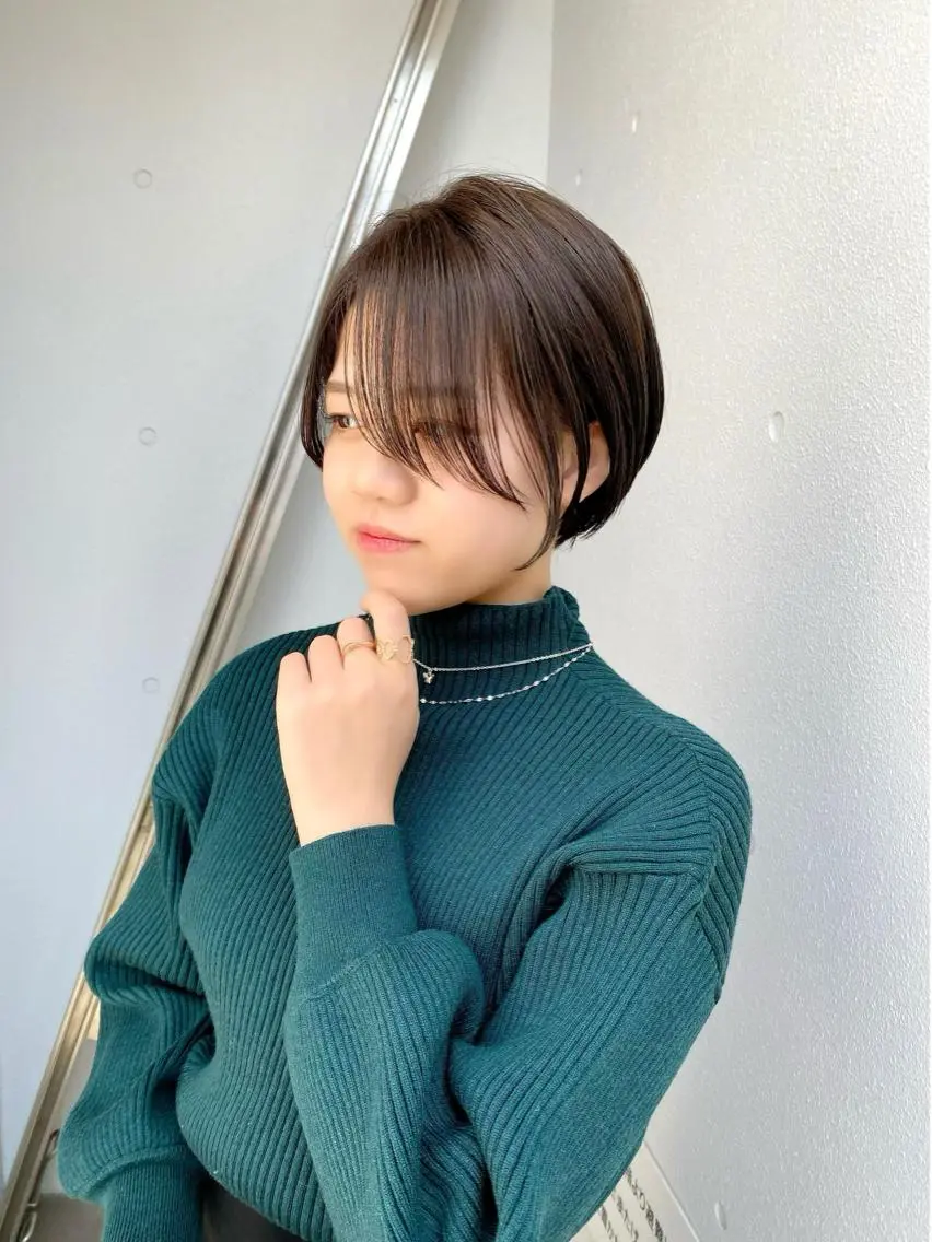ショート カラー ベージュカラー ブリーチ ケアブリーチ ダブルカラー ハイライトカラー 中北篤志 ショートボブのヘアスタイル