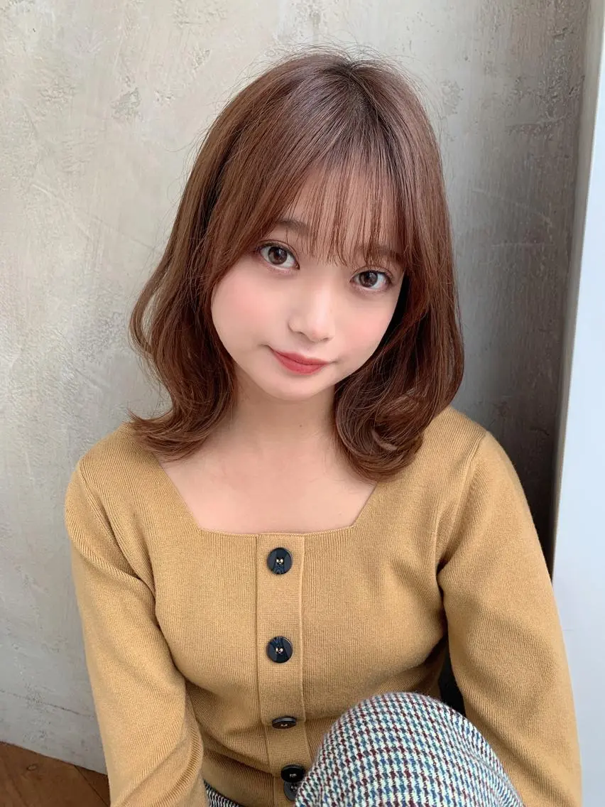 ミディアム カラー バレイヤージュ ブリーチ ケアブリーチ ダブルカラー ハイライトカラー カット ヘアカラー トリートメント 銀座✨レイヤーカット 顔まわり/坂本亜裟海のヘアスタイル