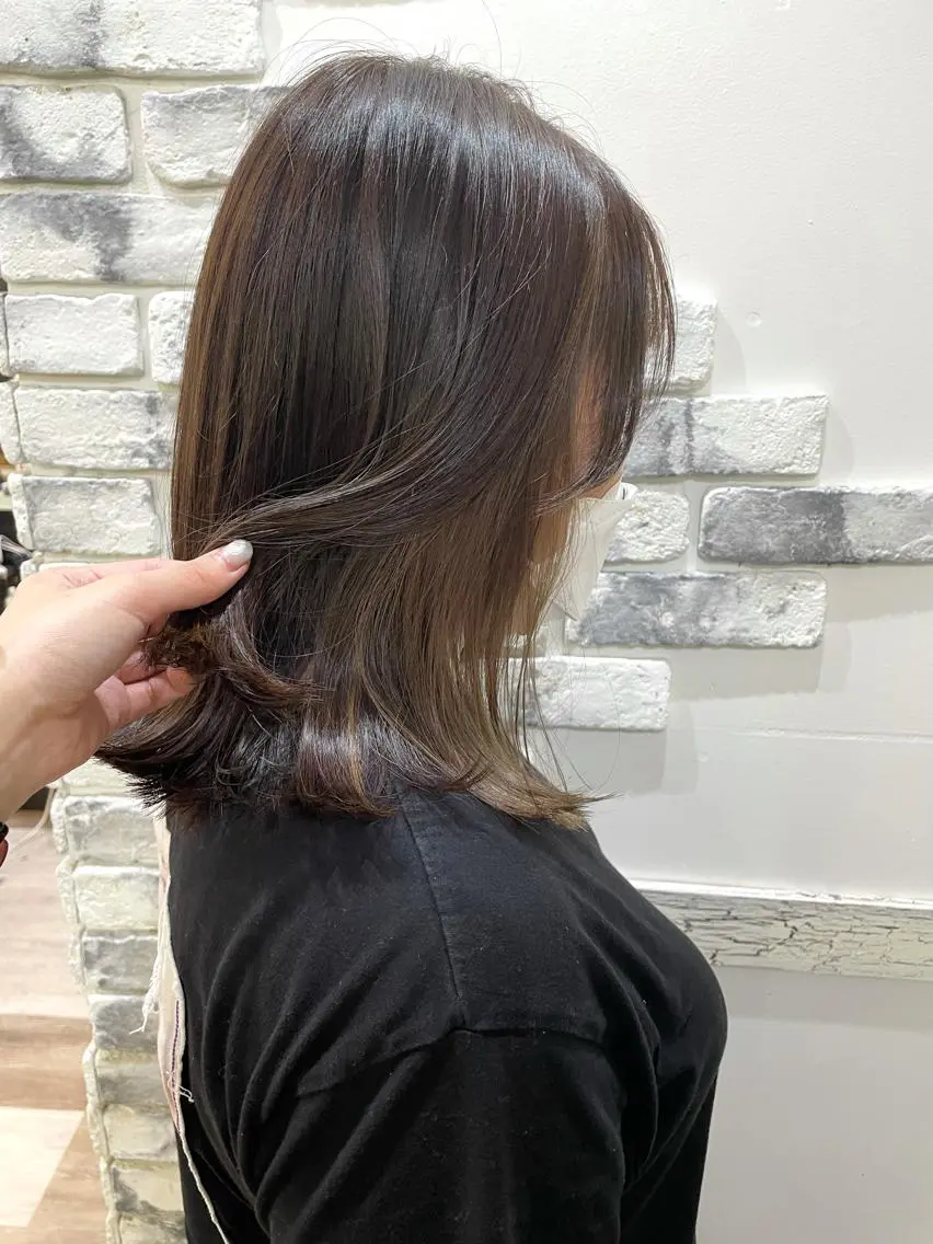 カラー ベージュカラー イヤリングカラー ヘアカラー 後藤 陽花子のヘアスタイル