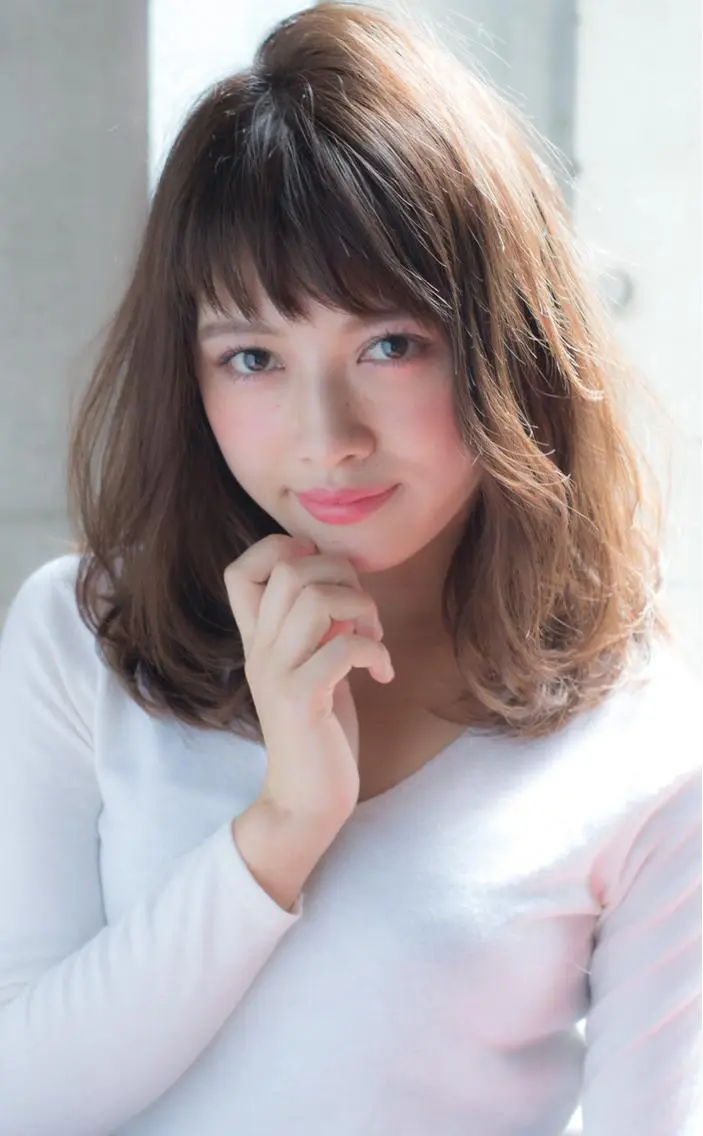ミディアム セミロング カラー パーマ 髪質改善、縮毛矯正 店長浅野太郎のヘアスタイル