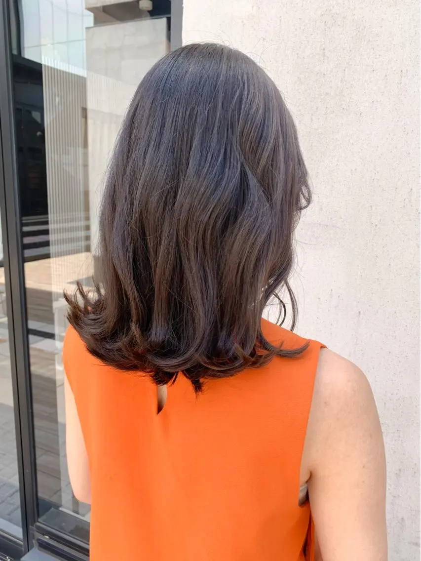 ミディアム カラー ヘアアレンジ カット ヘアカラー トリートメント yuka .のヘアスタイル