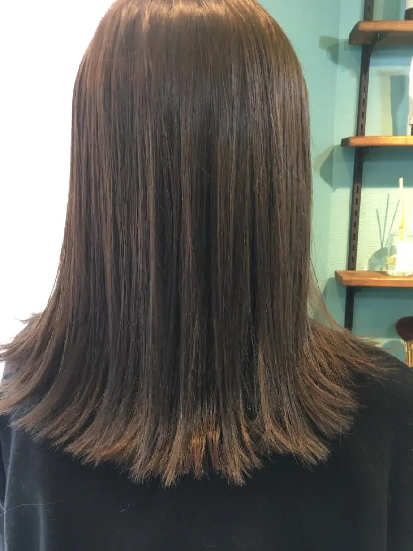 セミロング ヘアカラー 末石 智のヘアスタイル