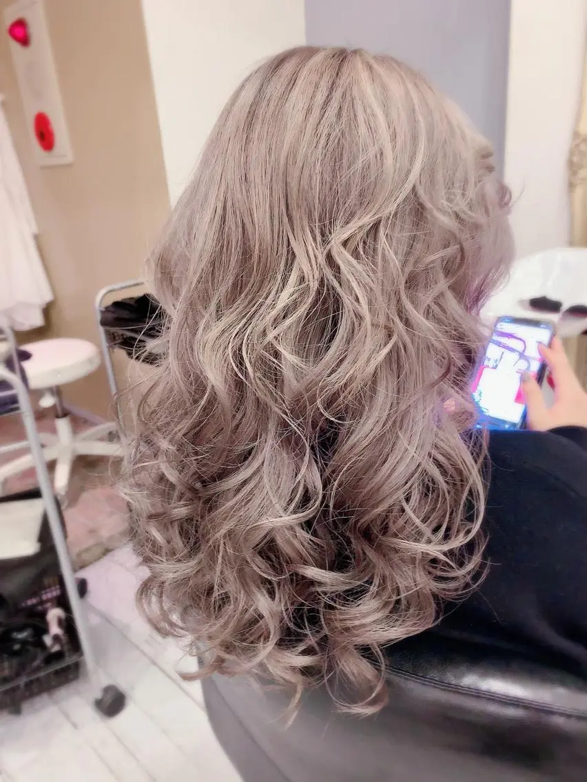 ロング カラー カット ヘアカラー トリートメント 💎JADE GRACE💎のヘアスタイル