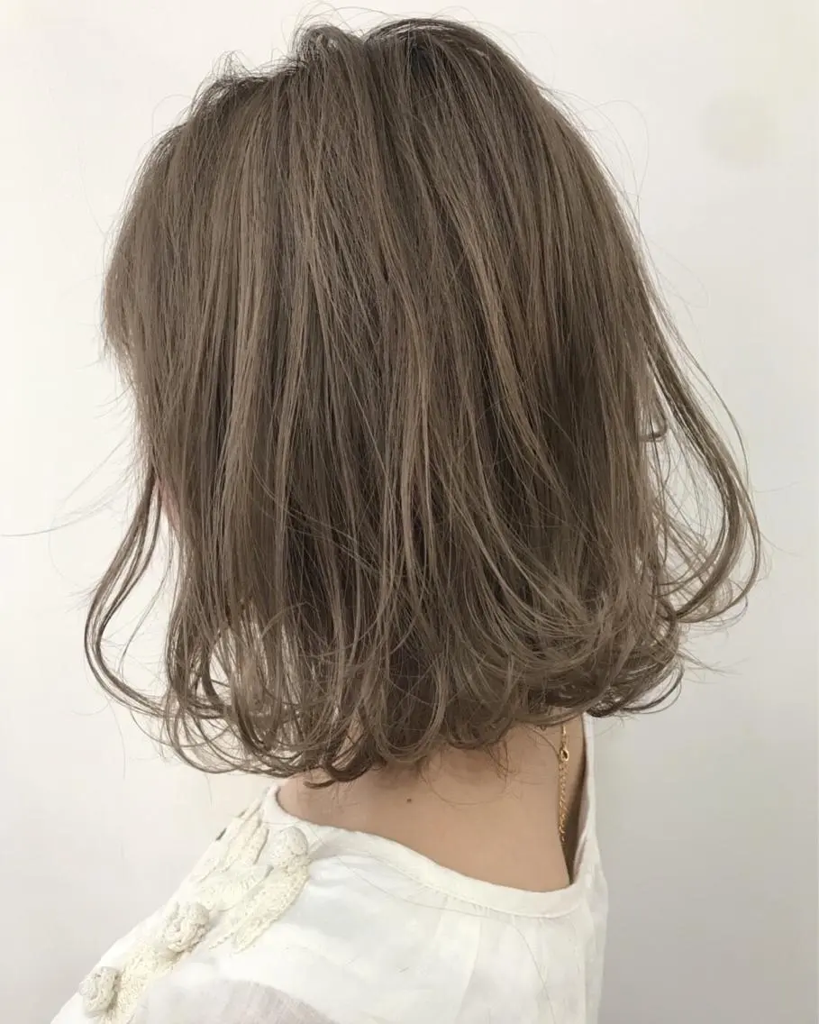 ミディアム カラー ベージュカラー ダブルカラー ヘアカラー トリートメント レイヤー/顔周り /AKARIのヘアスタイル