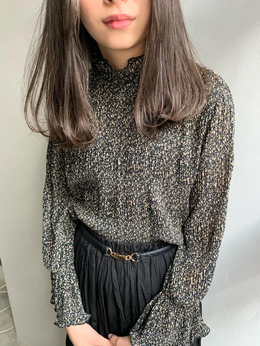 セミロング カラー カット ヘアカラー トリートメント 怪我のため6月末 復帰予定田中瑞希🍃のヘアスタイル