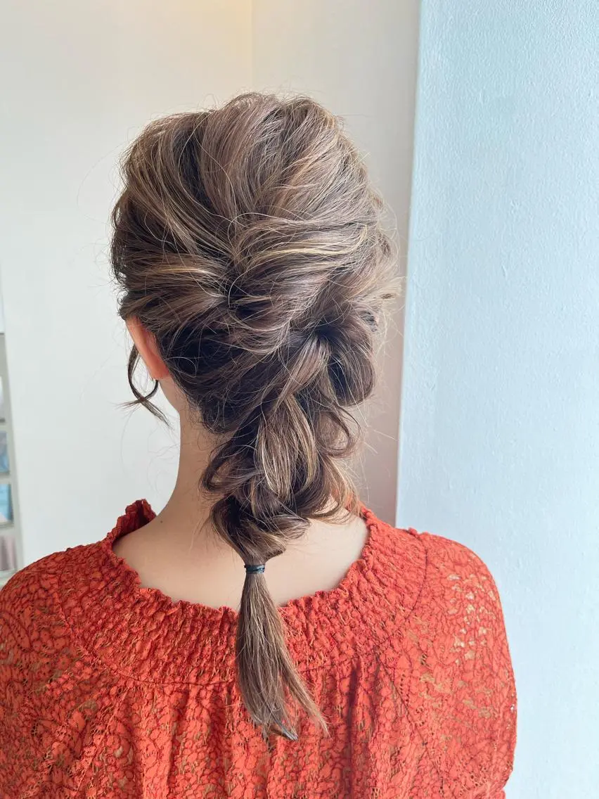 ロング ヘアアレンジ 迫田 ゆりのヘアスタイル