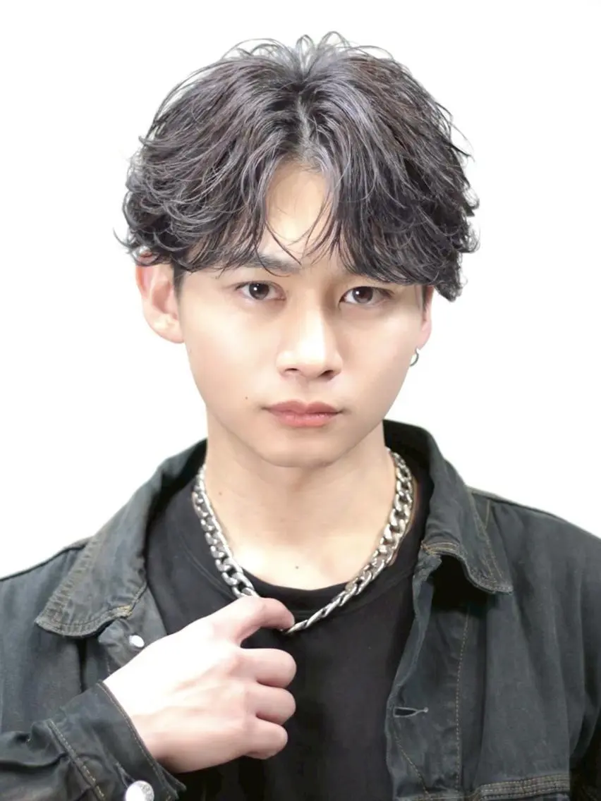 カラー メンズ専門🔥【公式 】BLUCK 2ndのヘアスタイル