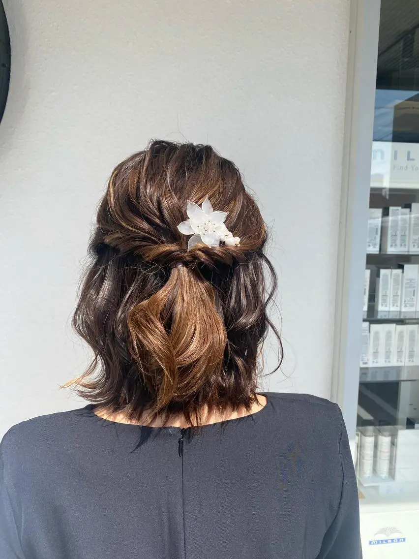 ヘアアレンジ ハーフアップ . SHIZUKAのヘアスタイル