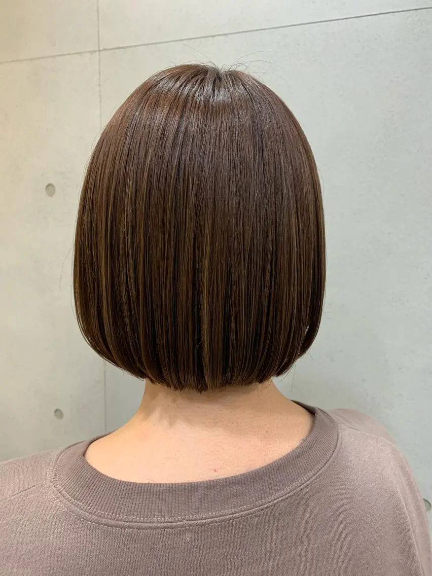 ミディアム ボブ おせ ちさとのヘアスタイル