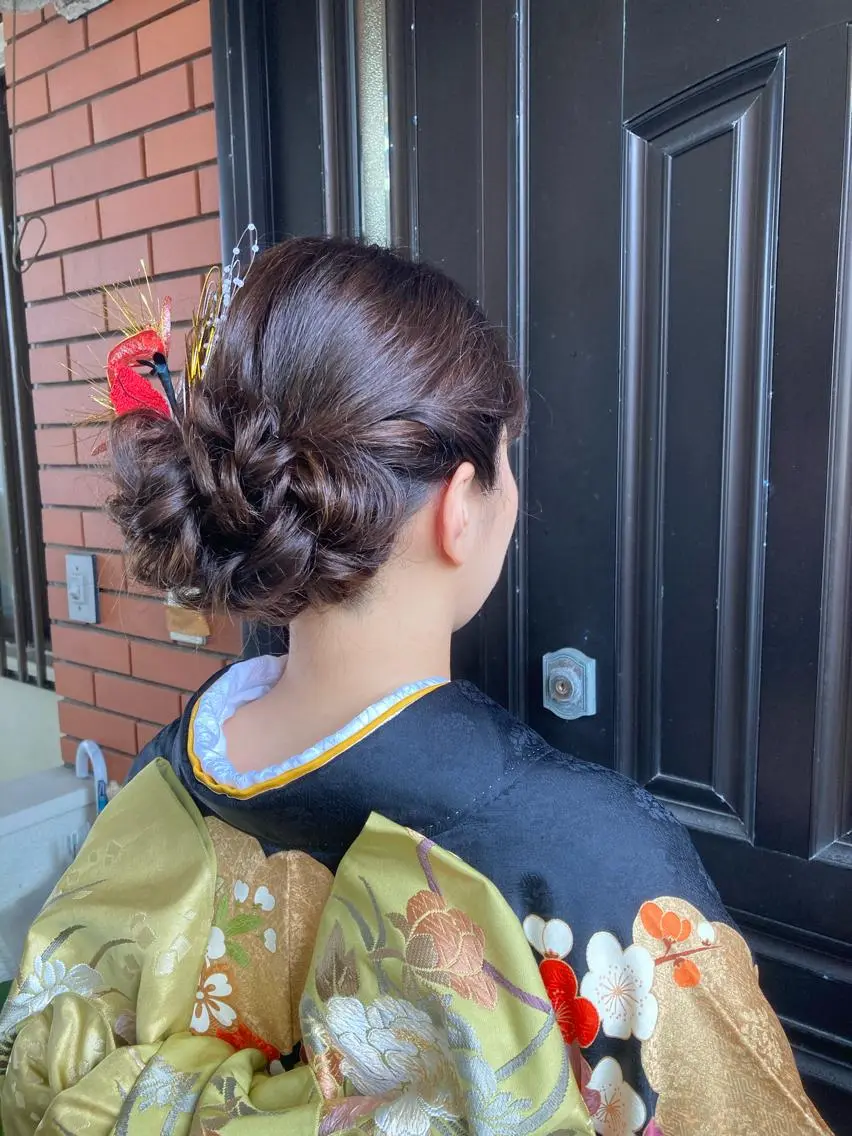 ロング ヘアセット ヘアメイクサロン viviのヘアスタイル