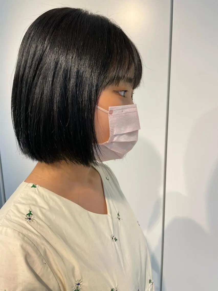 ショート カラー ボブ 🍮中山詩乃🍮顔 まわりデザイン◎のヘアスタイル