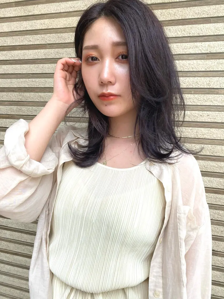 ミディアム カラー キタダ ヒロキのヘアスタイル