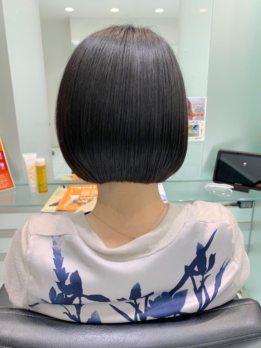 ショート カット 神頭 彩のヘアスタイル