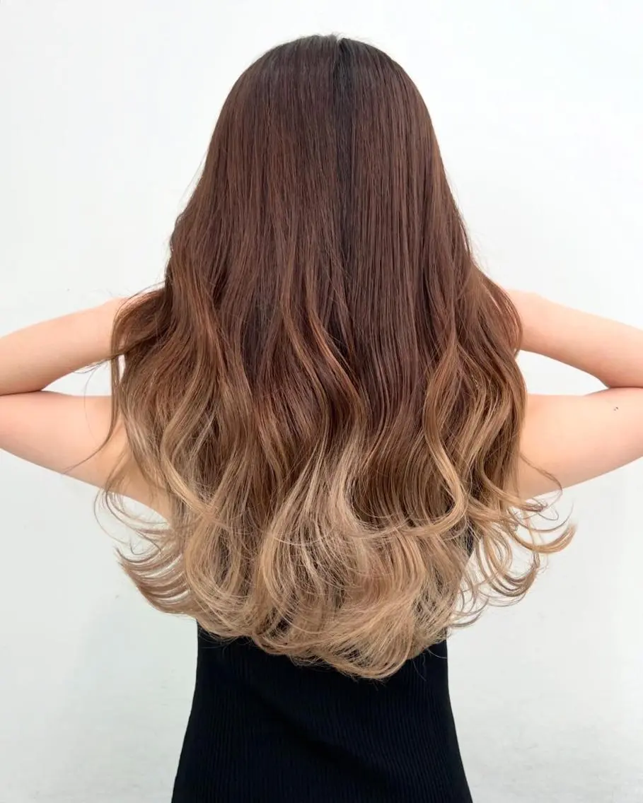 カラー ロング ヘアカラー トリートメント 【公式】amble luxe池袋東口🩷のヘアスタイル