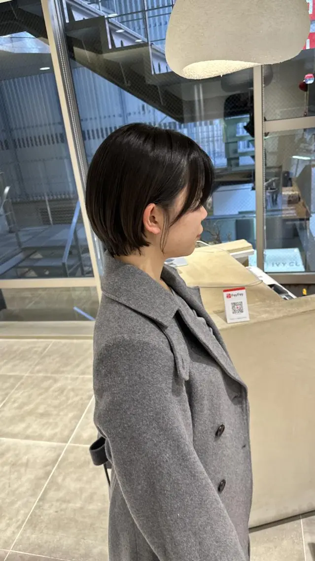 ロング カラー 透明感カラー 顔まわりレイヤー 韓国風ヘア レイヤーカット ロング カット ヘアカラー トリートメント 要プライベートサロン vert🌿マルイ裏のヘアスタイル