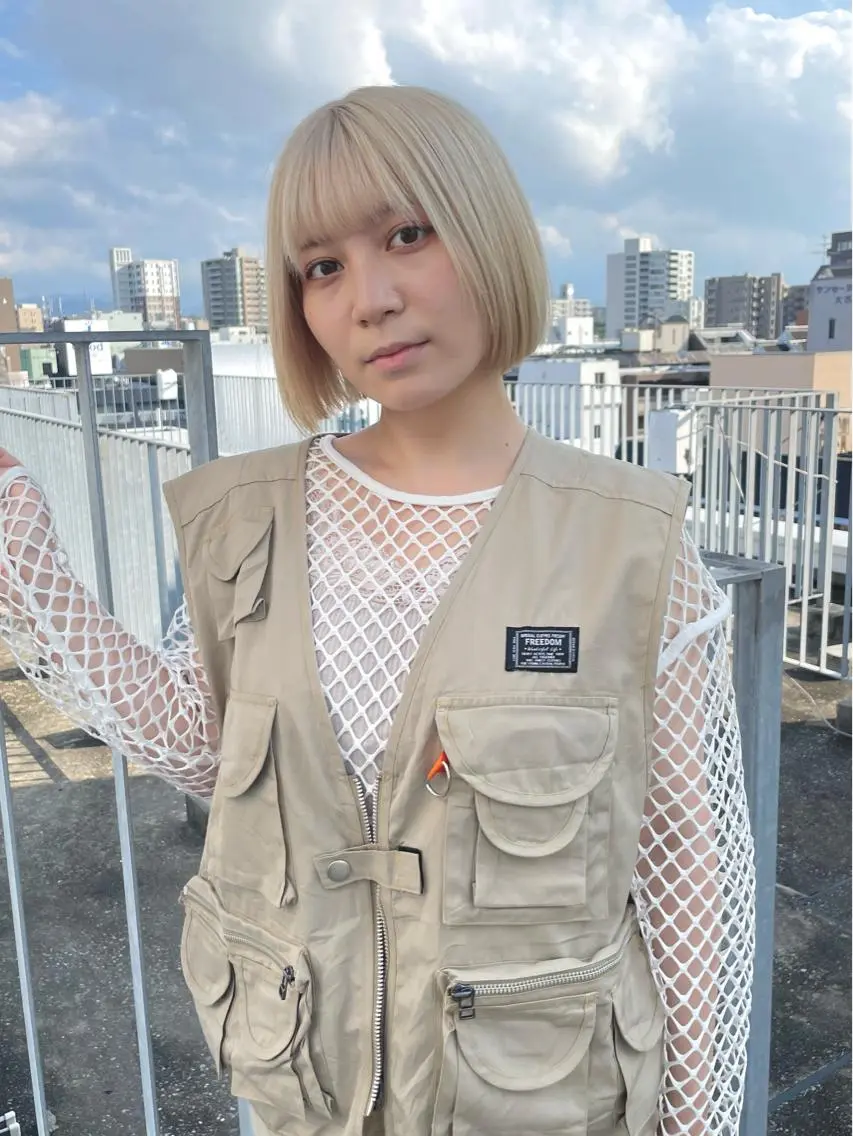 ショート カラー ブロンド ホワイトブロンド ヘアカラー トリートメント SHOTO ハイトー ン/ブロンドカラーのヘアスタイル