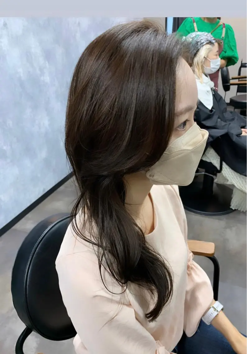 カラー megu 髪質改善TaLeのヘアスタイル