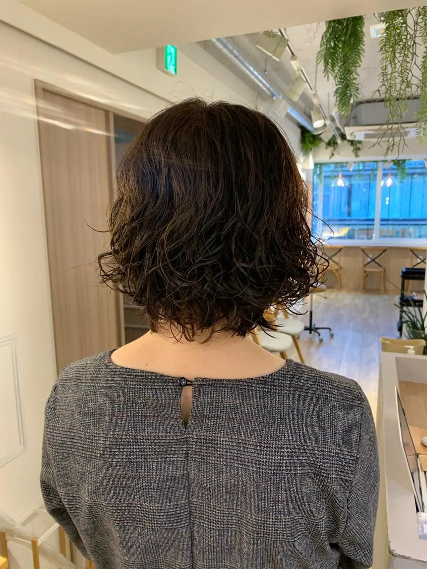 ショート カラー パーマ 詩織/パーマ /代官山のヘアスタイル