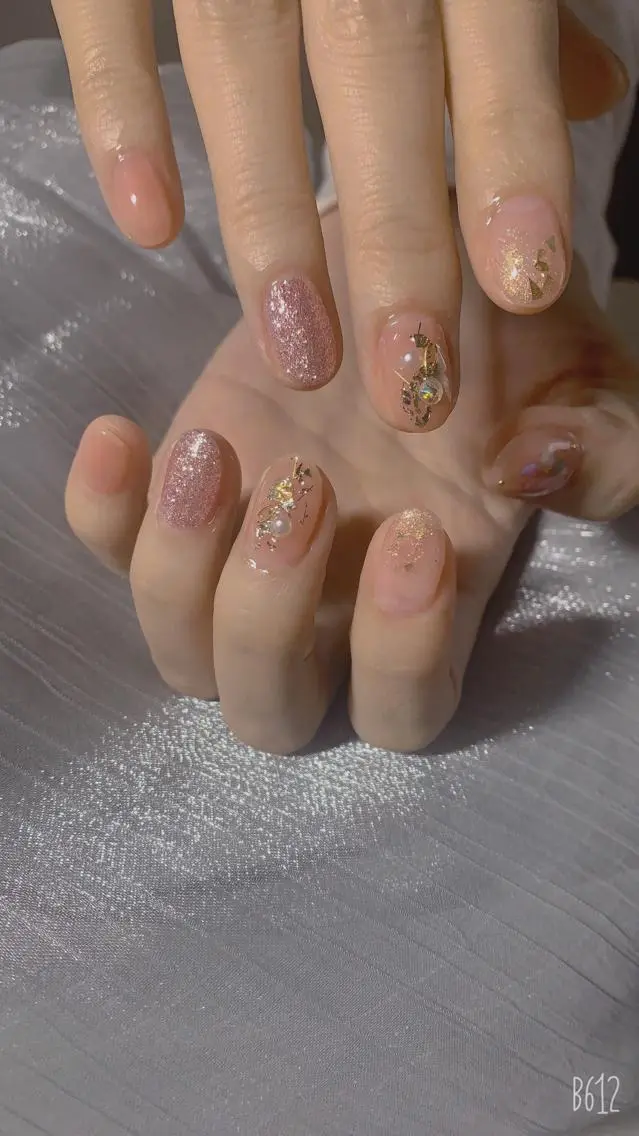 ネイル Cutil. Nail🌈のネイルデザイン
