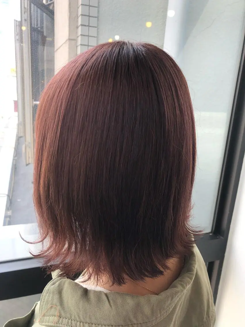 ミディアム カラー 髪質改善&ブリーチ 伊勢 祐一郎のヘアスタイル