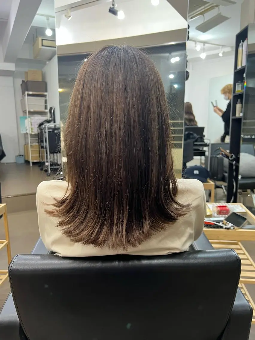 ミディアム カラー バレイヤージュ ブリーチ ケアブリーチ ダブルカラー ハイライトカラー 神戸ボブ✂️ ioe三宮/田 伸佳のヘアスタイル