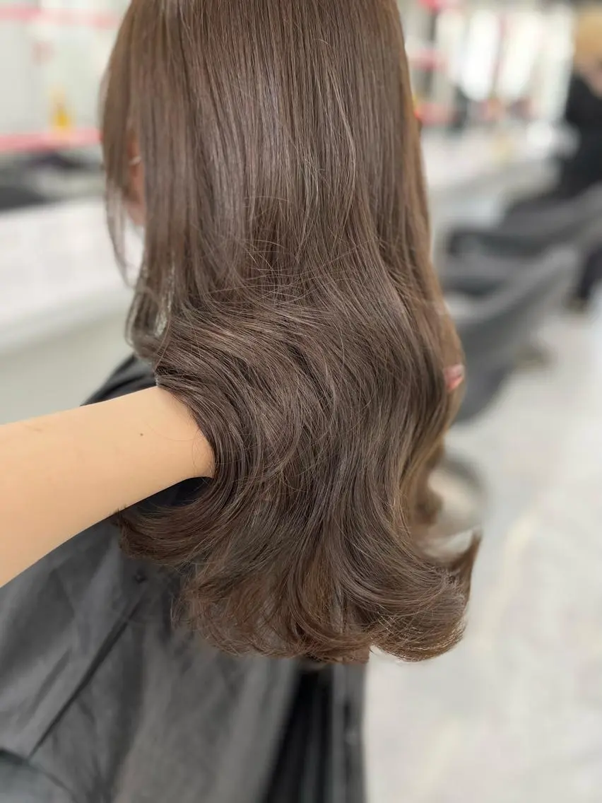 セミロング カラー ブリーチ ブリーチなしカラー eyelist♡ ao.CHIYOKAのマツエク・マツパデザイン