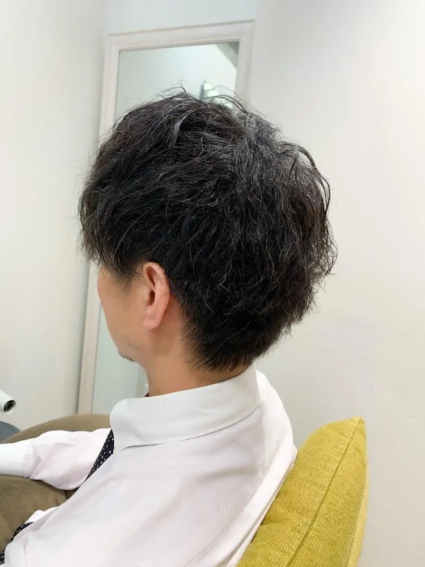 ショート パーマ メンズ メンズパーマ スパイラルパーマ カット パーマ えんどう みほのヘアスタイル