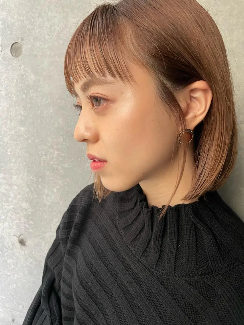 ミディアム ボブ 杉野 凜のヘアスタイル