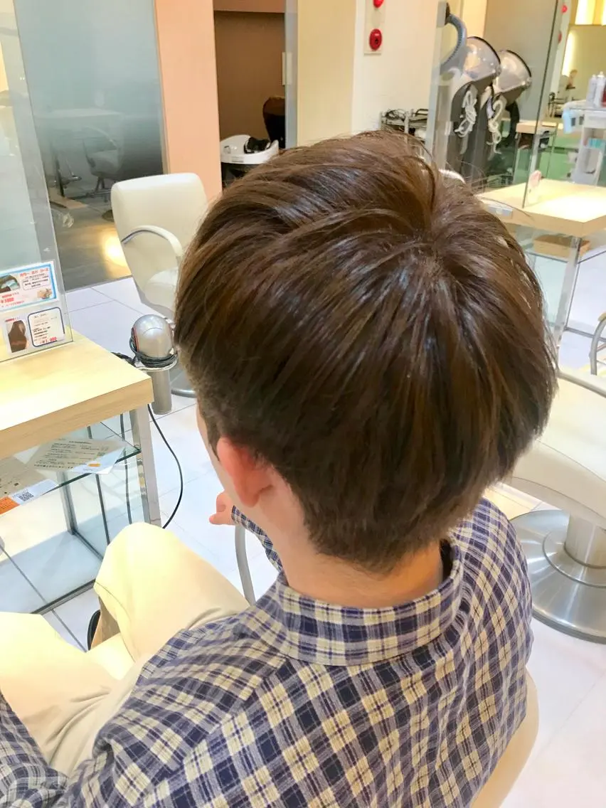 ショート カラー メンズ ブラウンカラー カット ヘアカラー 後藤 瑞季のヘアスタイル