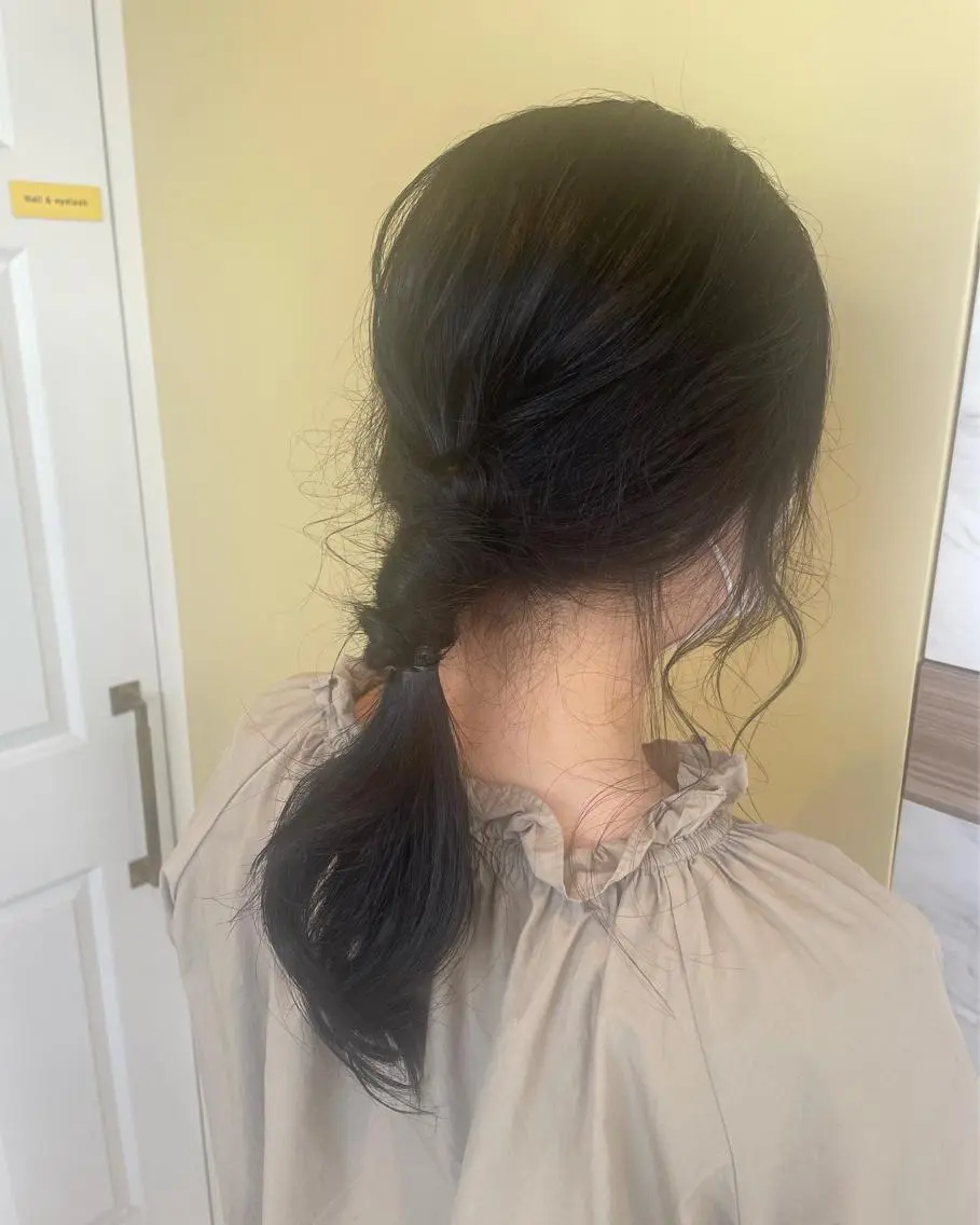 セミロング ヘアアレンジ 髙尾 綺女のマツエク・マツパデザイン