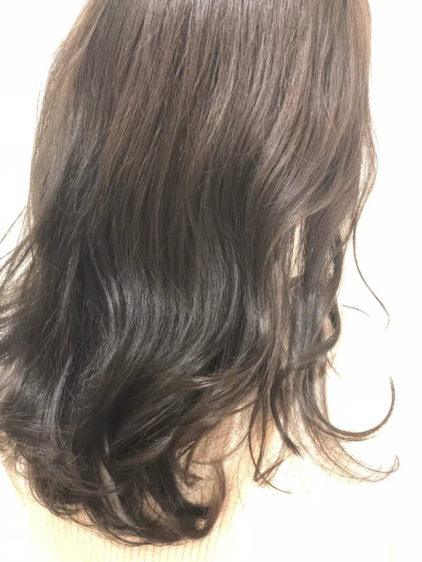 ロング 縮毛矯正 トリートメント 松佐 ゆかりのヘアスタイル