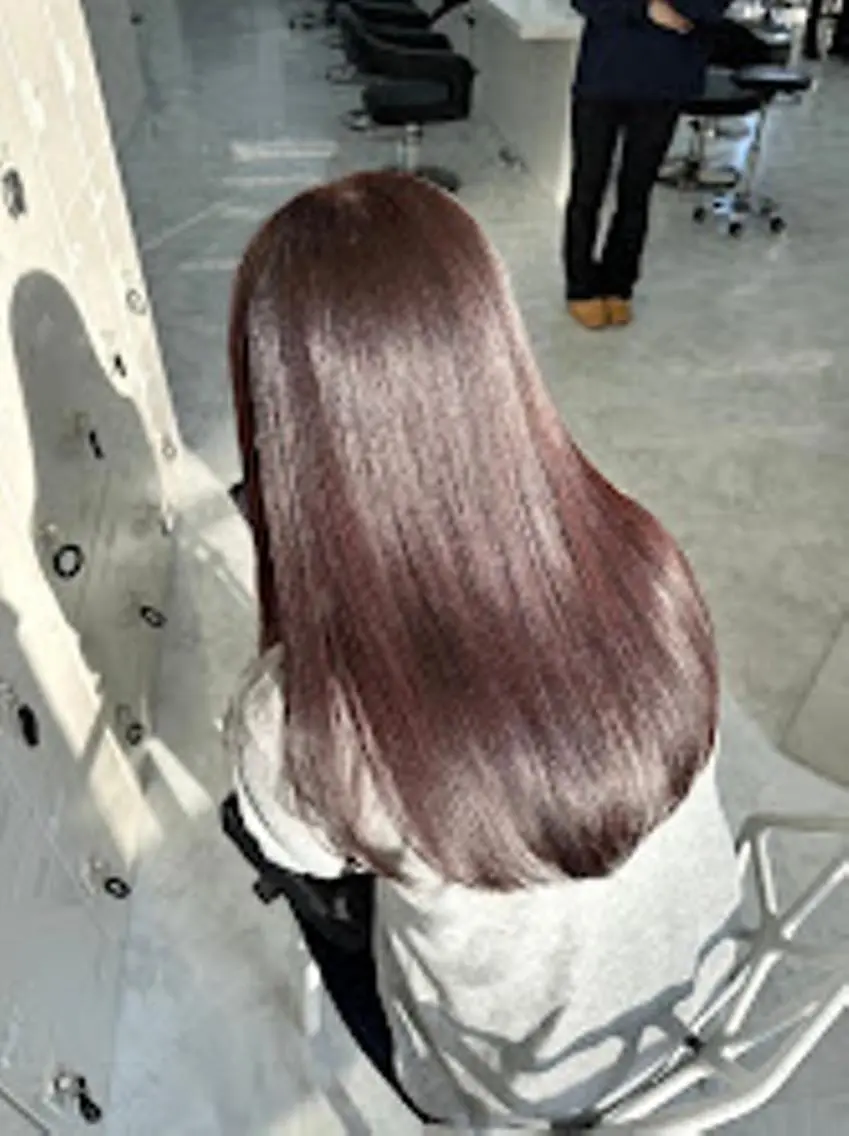 カラー 🪞【公式】表参道 🪞knot🪞のヘアスタイル