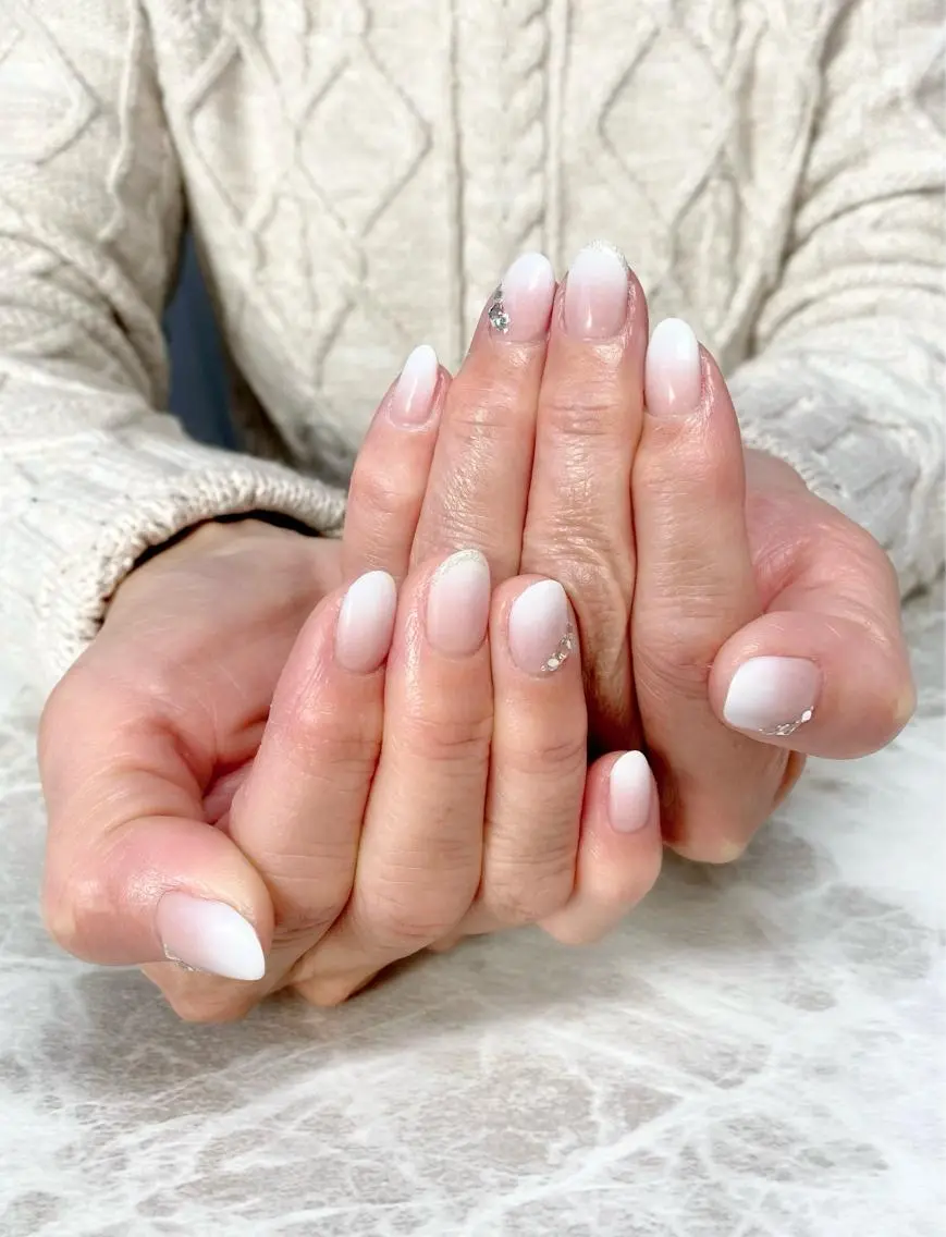 ネイル ストーンネイル ハンドネイル ゆぴねいる yupinailのネイルデザイン