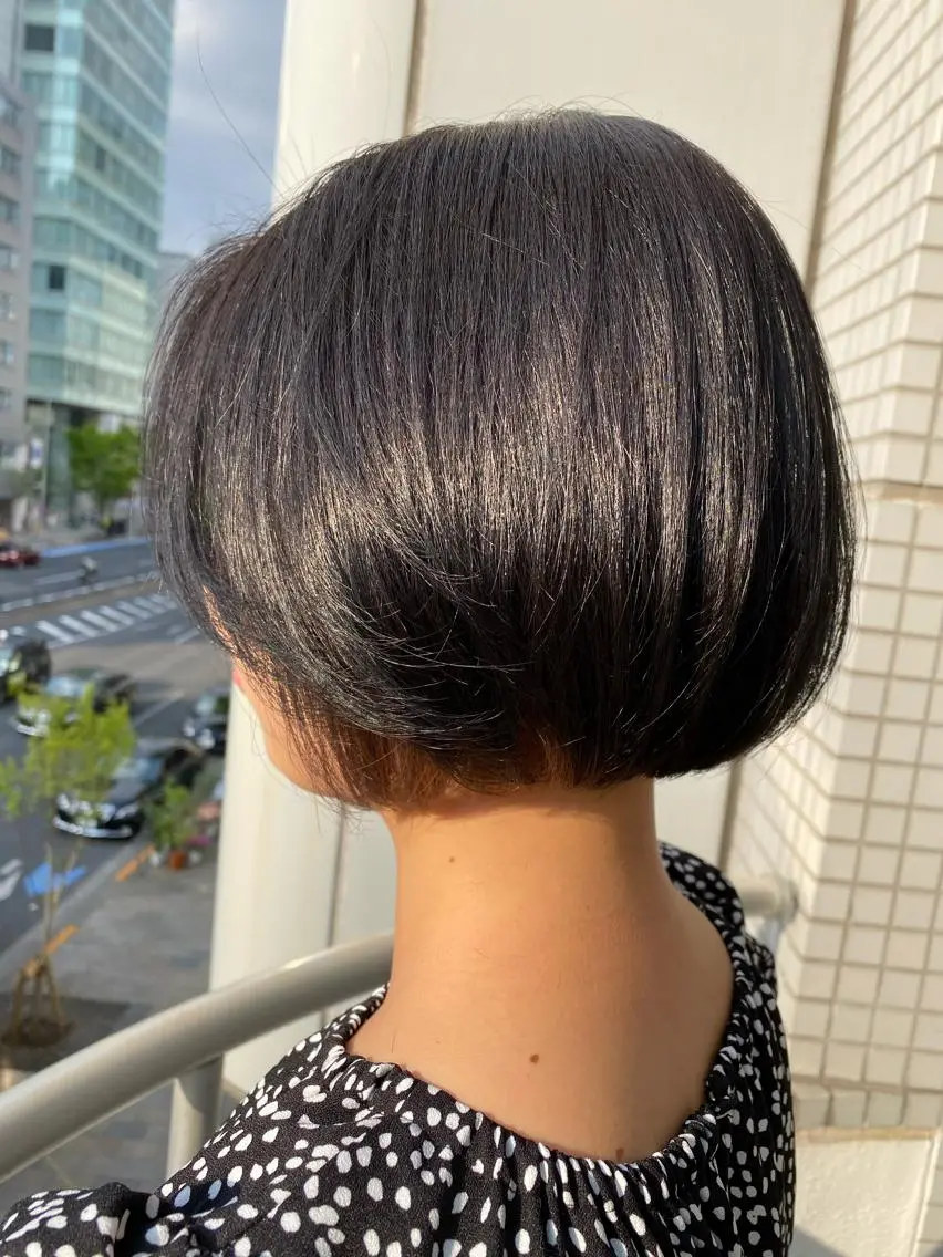 セミロング カラー ブリーチ koheiのヘアスタイル