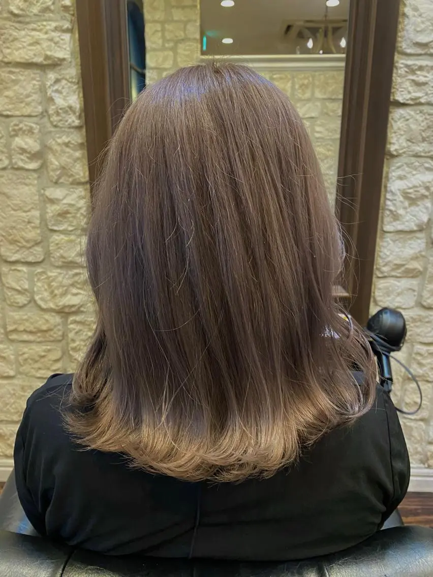 カラー ベージュカラー ブリーチ 透明感カラー ブリーチカラー⸜♡⸝ クルミ🐍のヘアスタイル