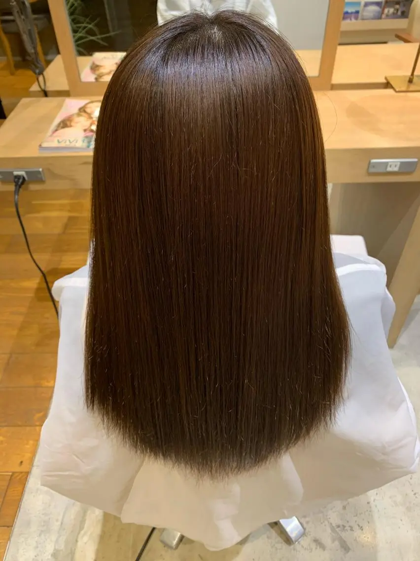 ロング 縮毛矯正 森山 佳小里/カラー /似合わせカットのヘアスタイル