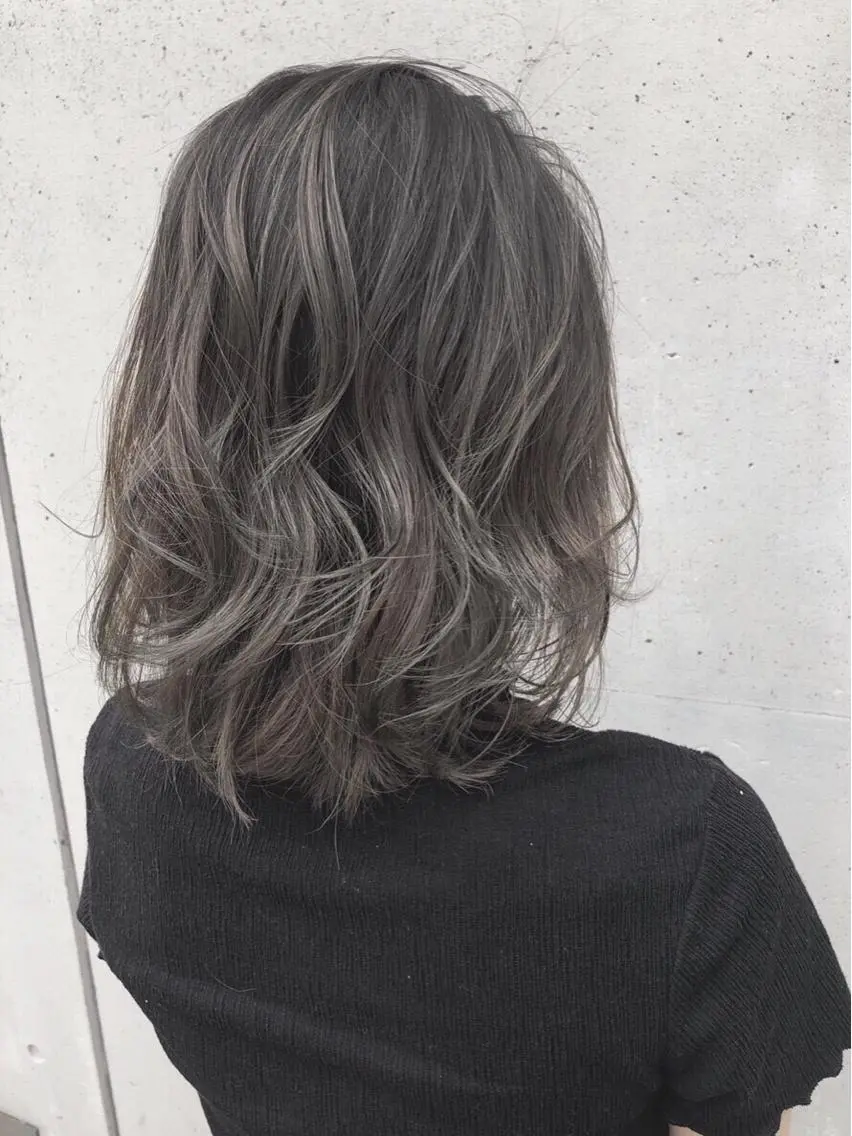 ミディアム カラー ニュアンスパーマ/ レイヤー/茶屋町のヘアスタイル