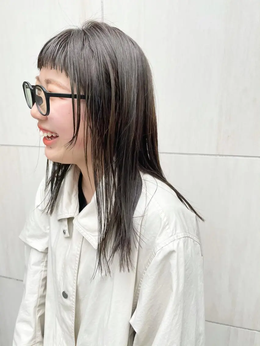 セミロング カラー パーマ ヘアアレンジ メンズ キッズ ネイル マツエク・マツパ ダークグレー ダークグレージュ グレージュ tatsumi/ボブ ウルフ/レイヤーのヘアスタイル