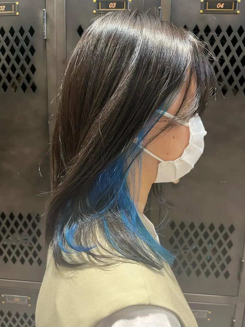 ミディアム カラー ブルーカラー 清水　仰士 ROW町田のヘアスタイル