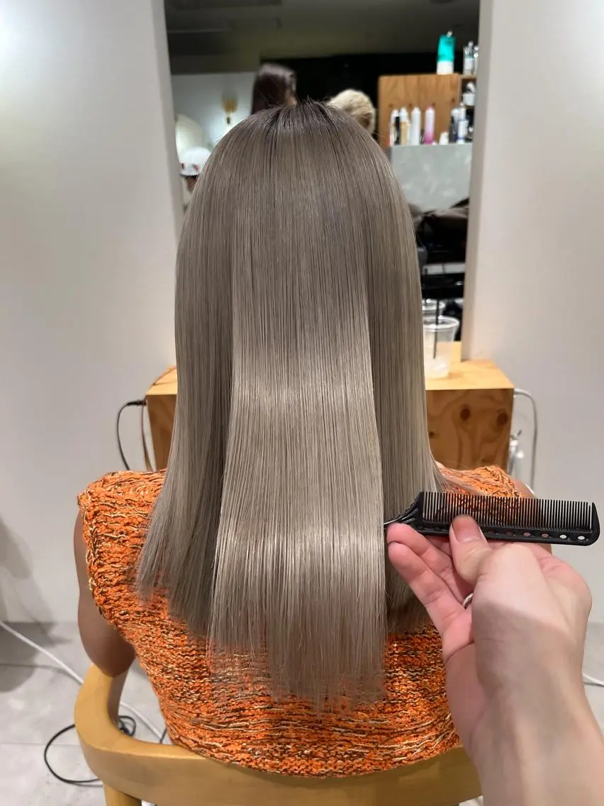 カラー ヘアカラー トリートメント 河原 楓樹のヘアスタイル