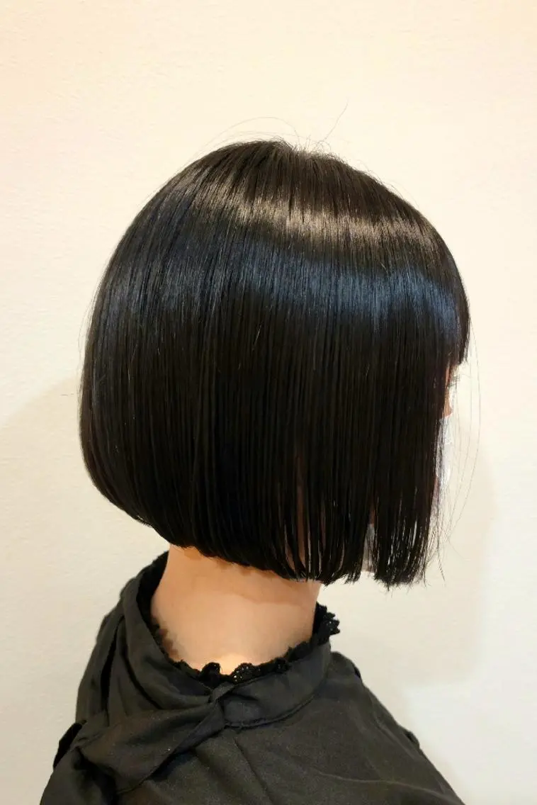 ショート ボブ カット 山田 周のヘアスタイル